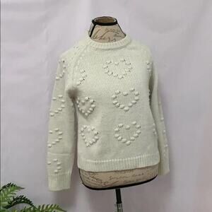 J+L JOHN + JENN SWEATER SIZE S/P‎